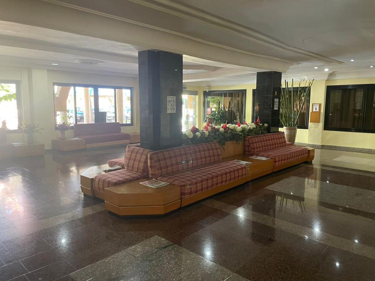 Hotel Marjorie 'Y' ทีมา ภายนอก รูปภาพ