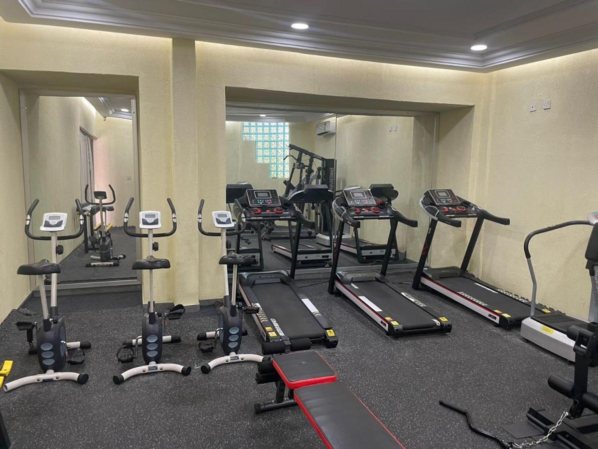 Hotel Marjorie 'Y' ทีมา ภายนอก รูปภาพ